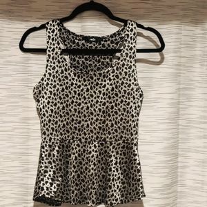 Leopard print top